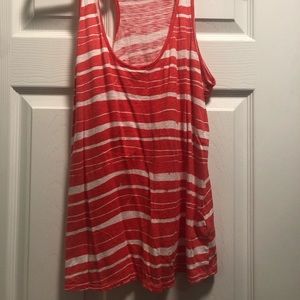 ❤️ Velvet red/white racer back tank top small